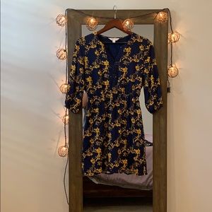 Dress. Size small. Never worn.